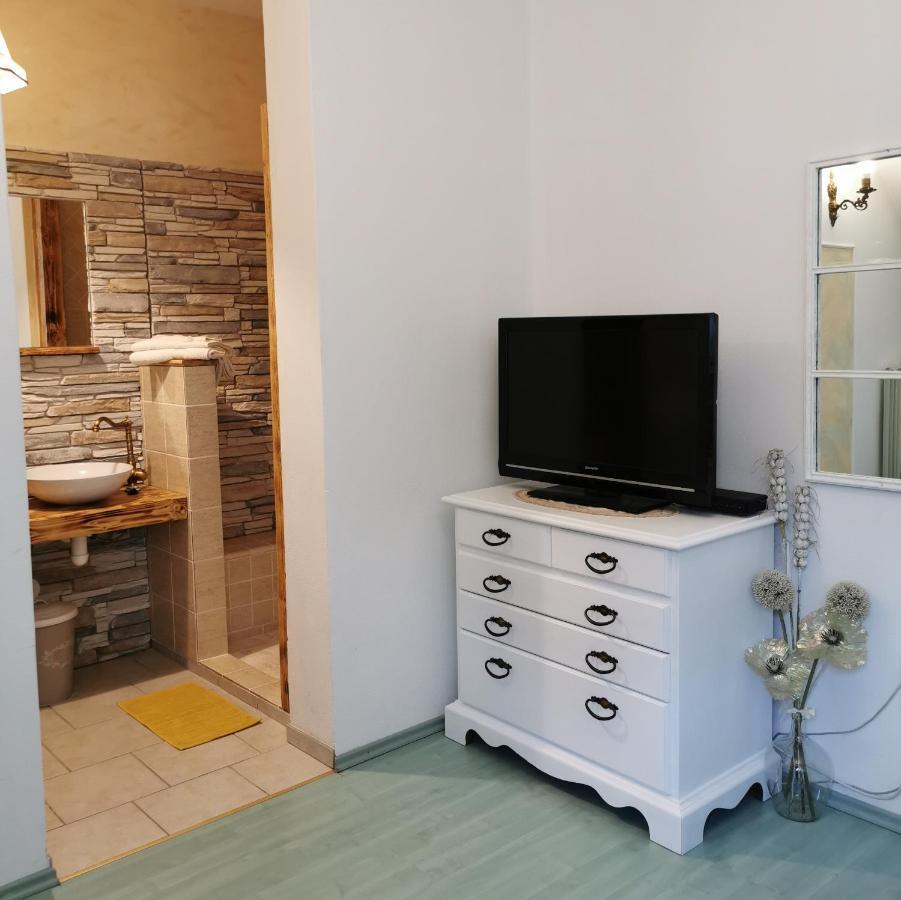 Apartmaji Arko Ribnica Oda fotoğraf